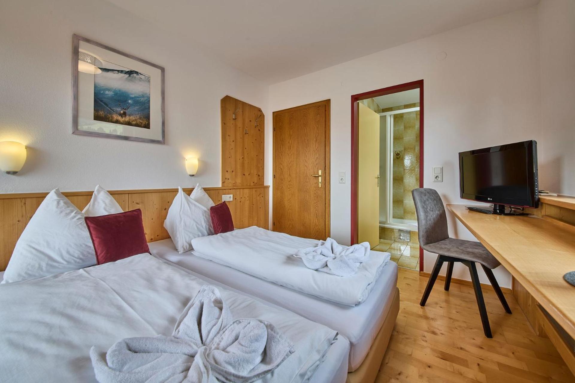 Platzhirsch Rooms - B&B - Self Check-In Piesendorf Ngoại thất bức ảnh