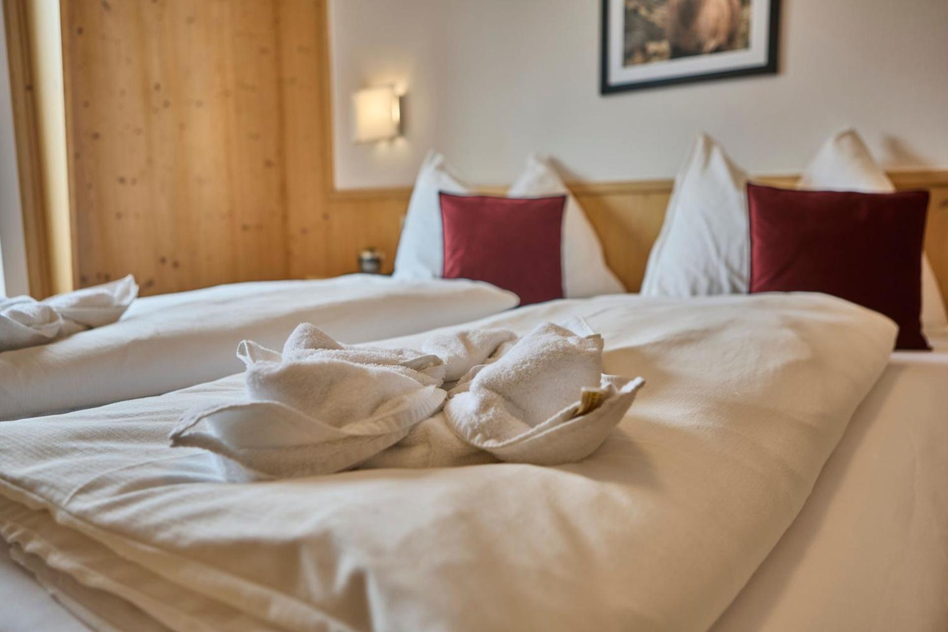 Platzhirsch Rooms - B&B - Self Check-In Piesendorf Ngoại thất bức ảnh
