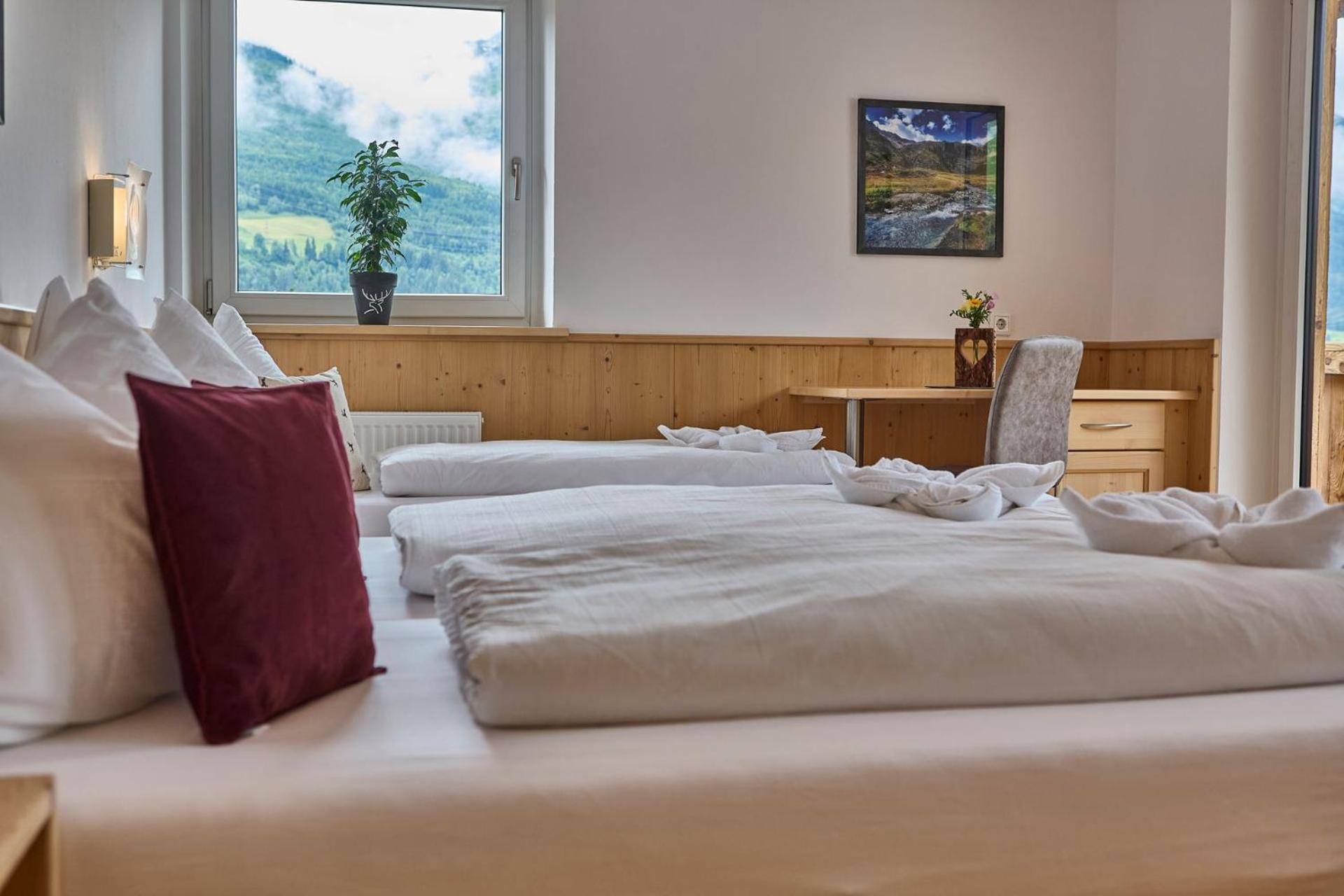 Platzhirsch Rooms - B&B - Self Check-In Piesendorf Ngoại thất bức ảnh