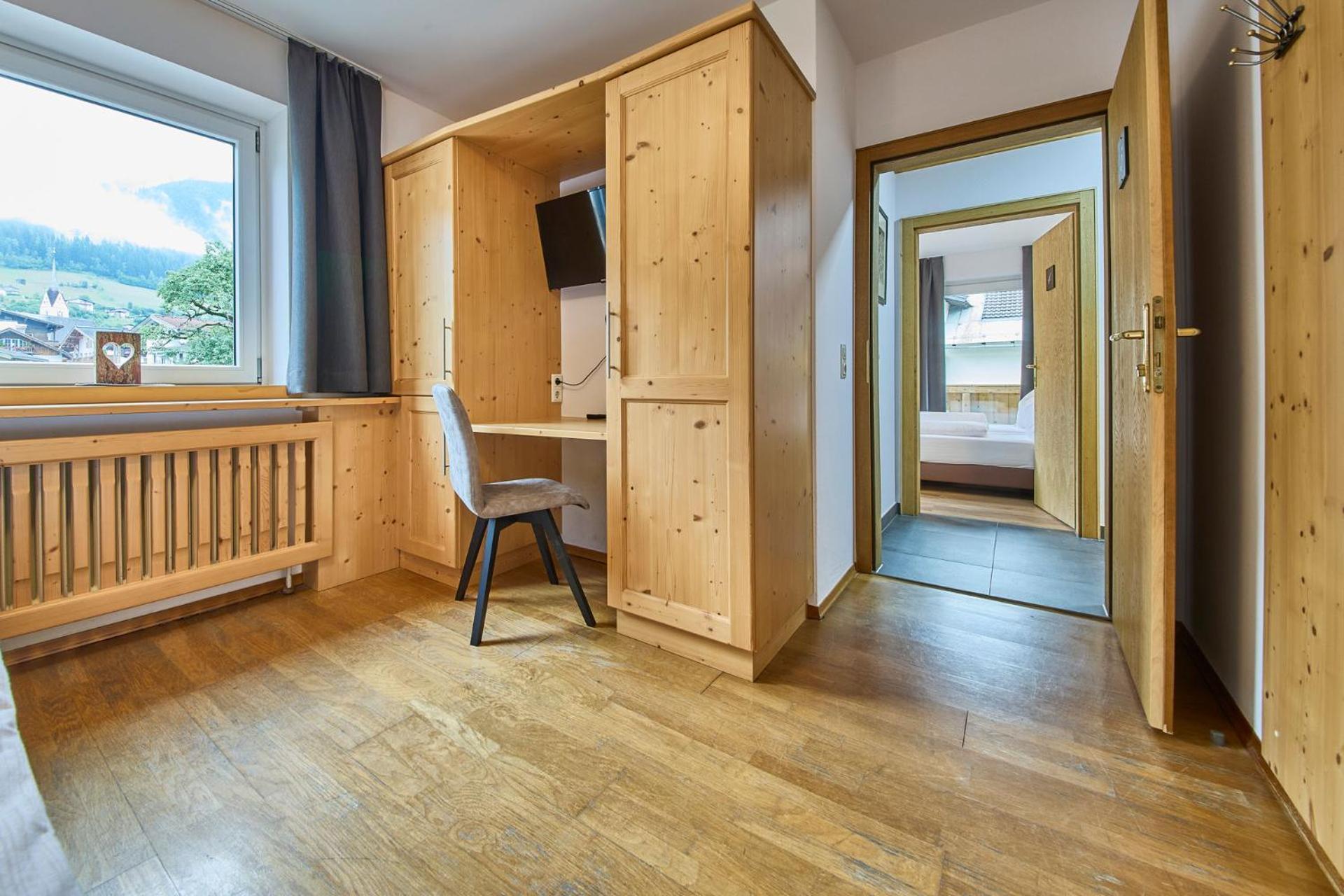 Platzhirsch Rooms - B&B - Self Check-In Piesendorf Ngoại thất bức ảnh